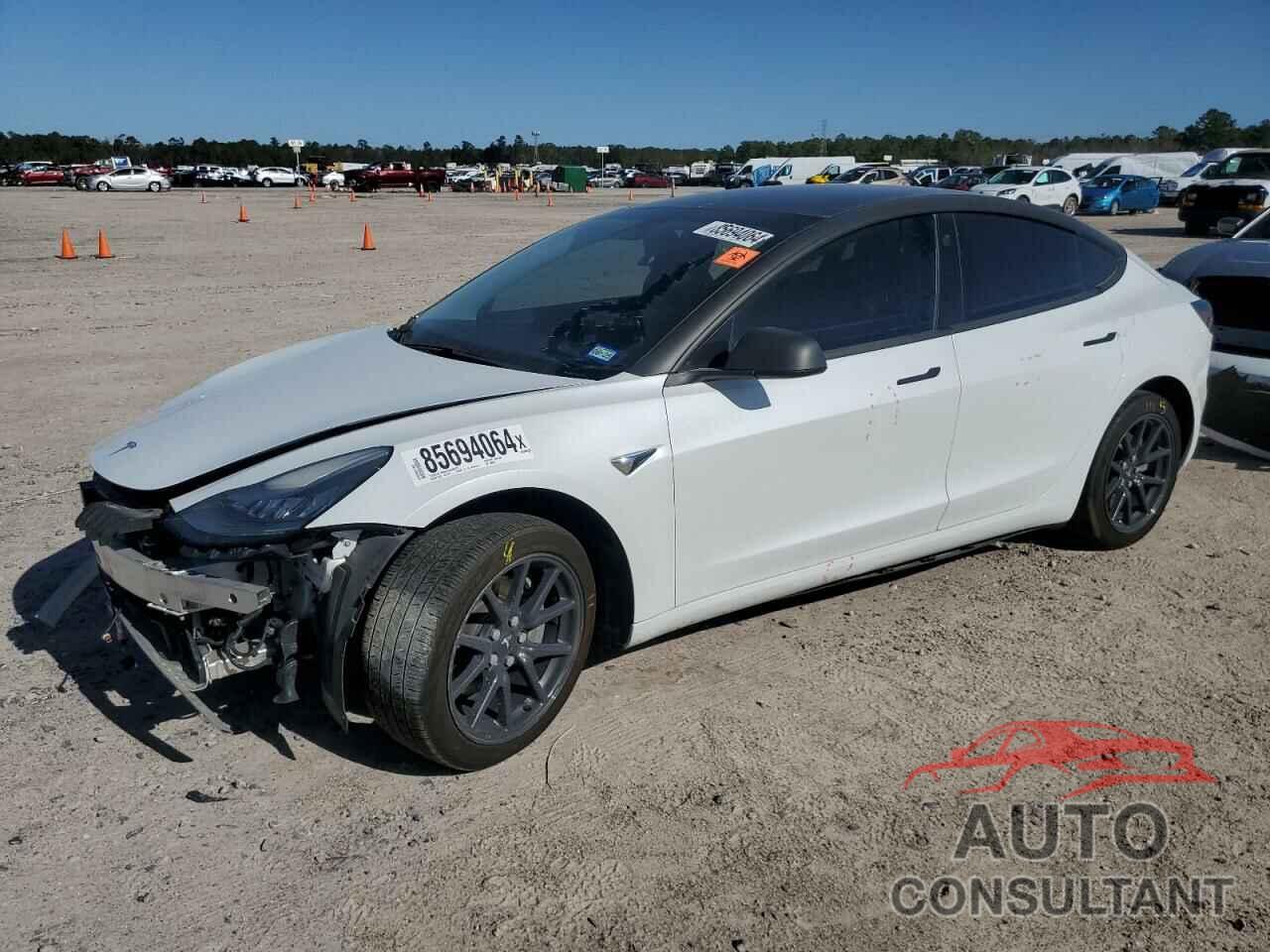 TESLA MODEL 3 2019 - 5YJ3E1EA4KF396945