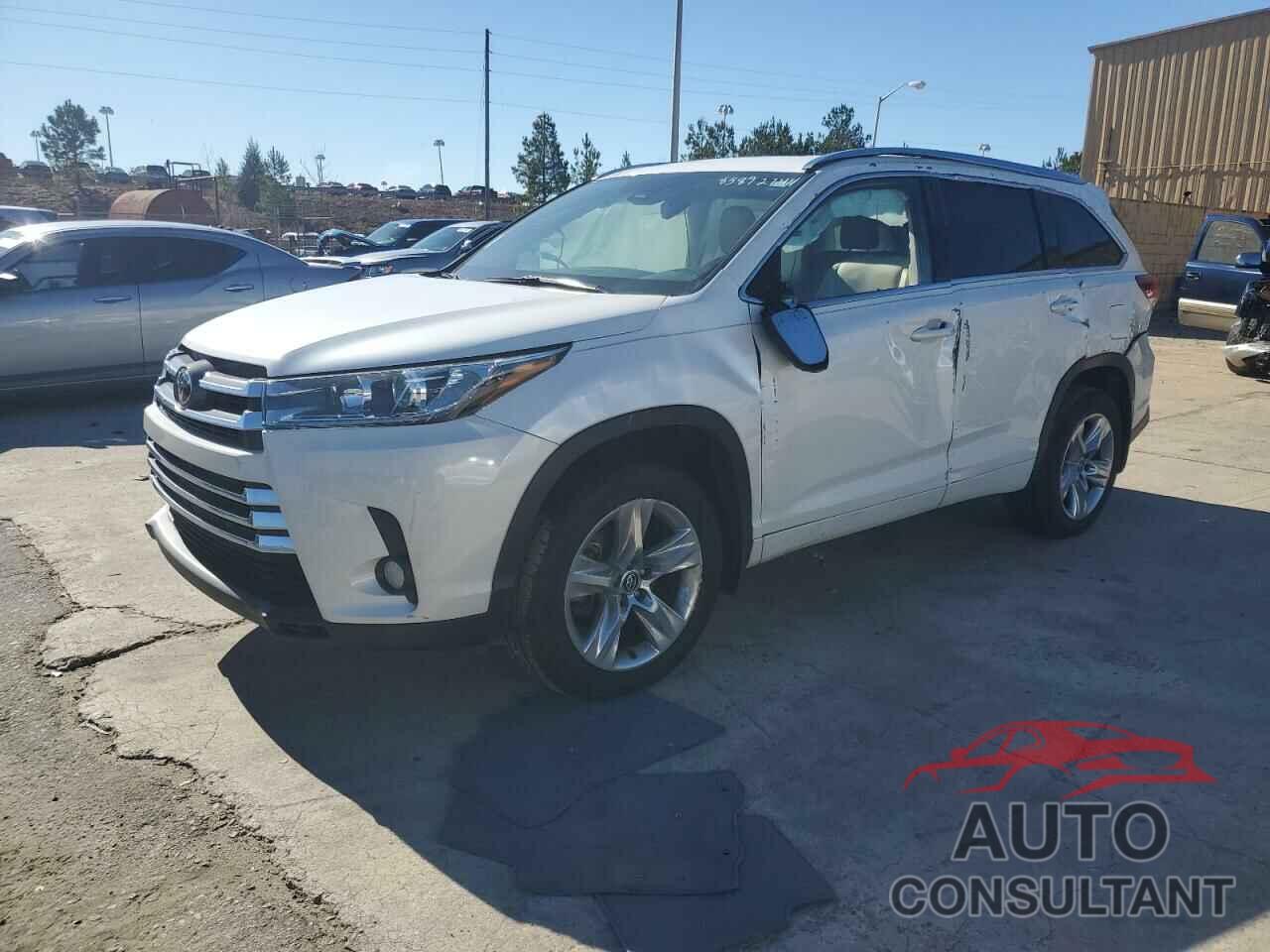TOYOTA HIGHLANDER 2018 - 5TDYZRFH7JS237304