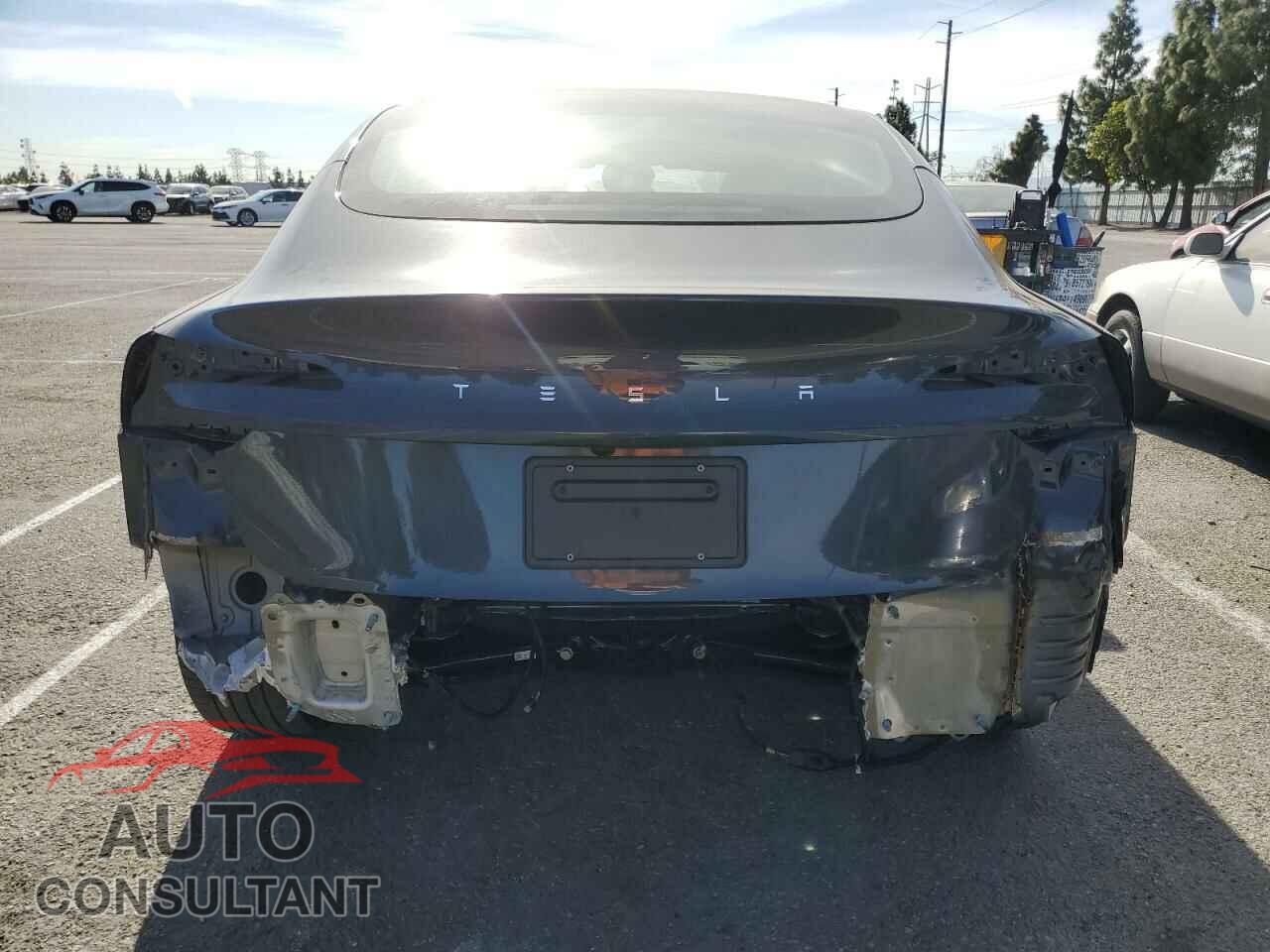 TESLA MODEL 3 2024 - 5YJ3E1EA3RF721577