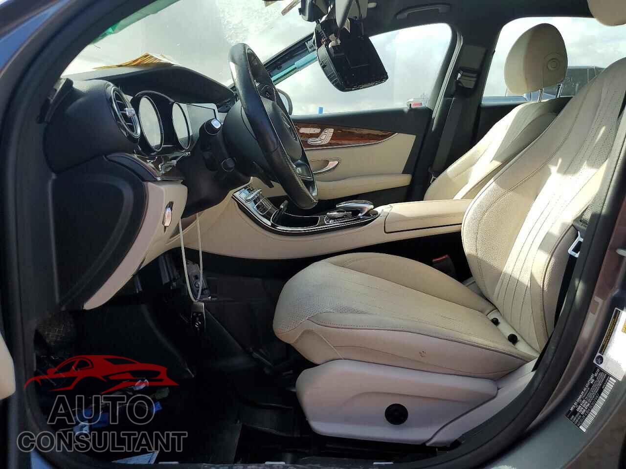 MERCEDES-BENZ E-CLASS 2018 - WDDZF4JB6JA302987