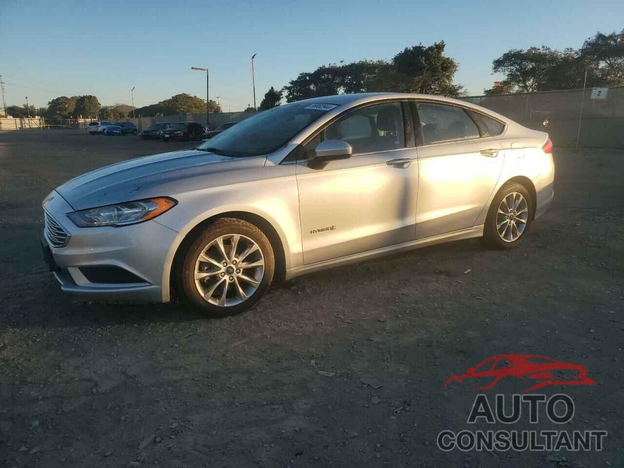 FORD FUSION 2017 - 3FA6P0LU5HR323787