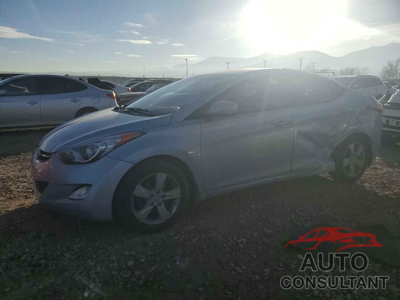 HYUNDAI ELANTRA 2013 - KMHDH4AE8DU640754