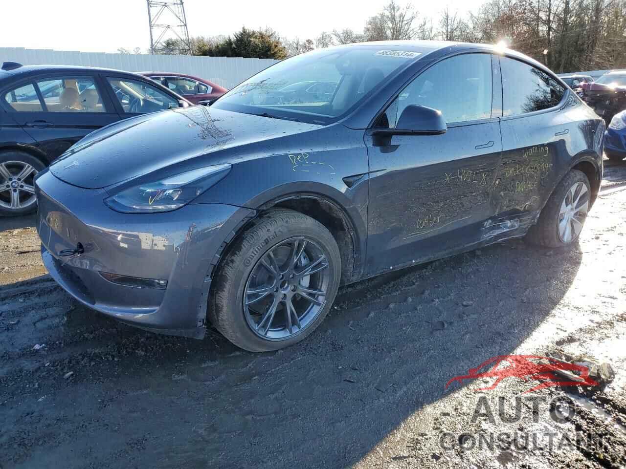 TESLA MODEL Y 2024 - 7SAYGDEDXRF019013