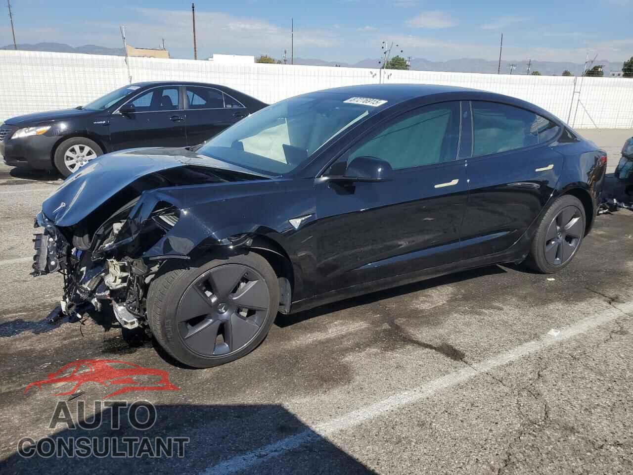 TESLA MODEL 3 2022 - 5YJ3E1EA4NF373377