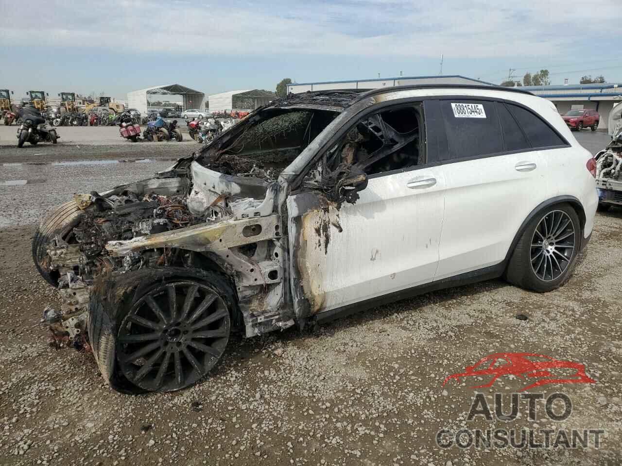 MERCEDES-BENZ GLC-CLASS 2018 - WDC0G6EB5JF472907