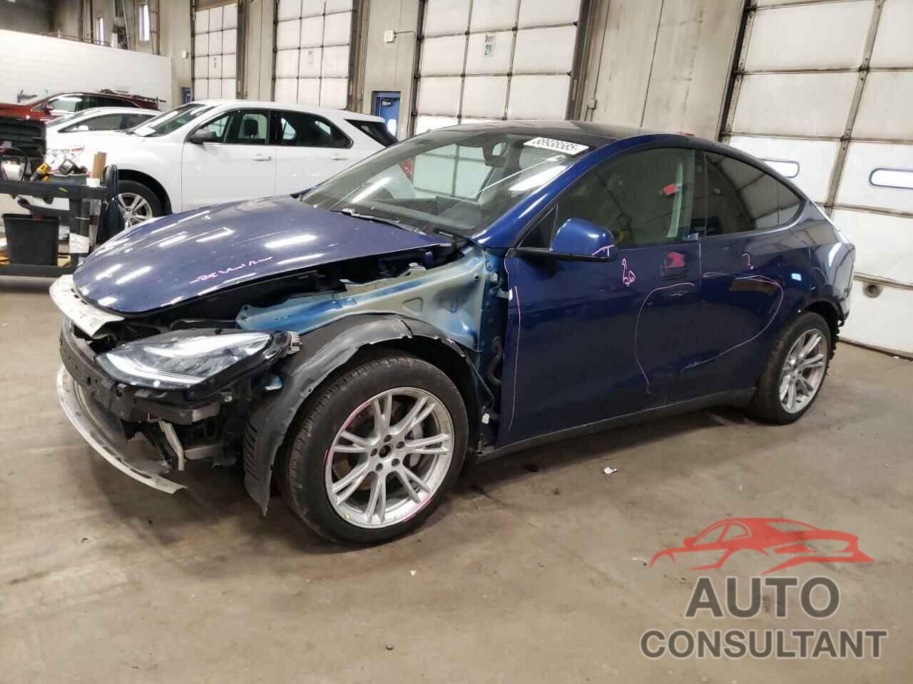 TESLA MODEL Y 2021 - 5YJYGDEE9MF075619