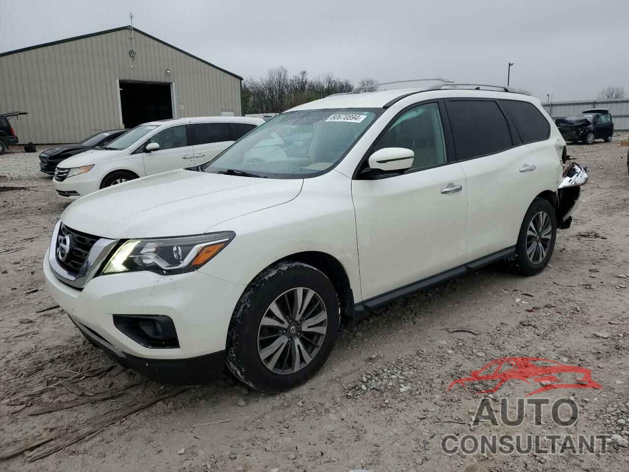 NISSAN PATHFINDER 2017 - 5N1DR2MN8HC645395