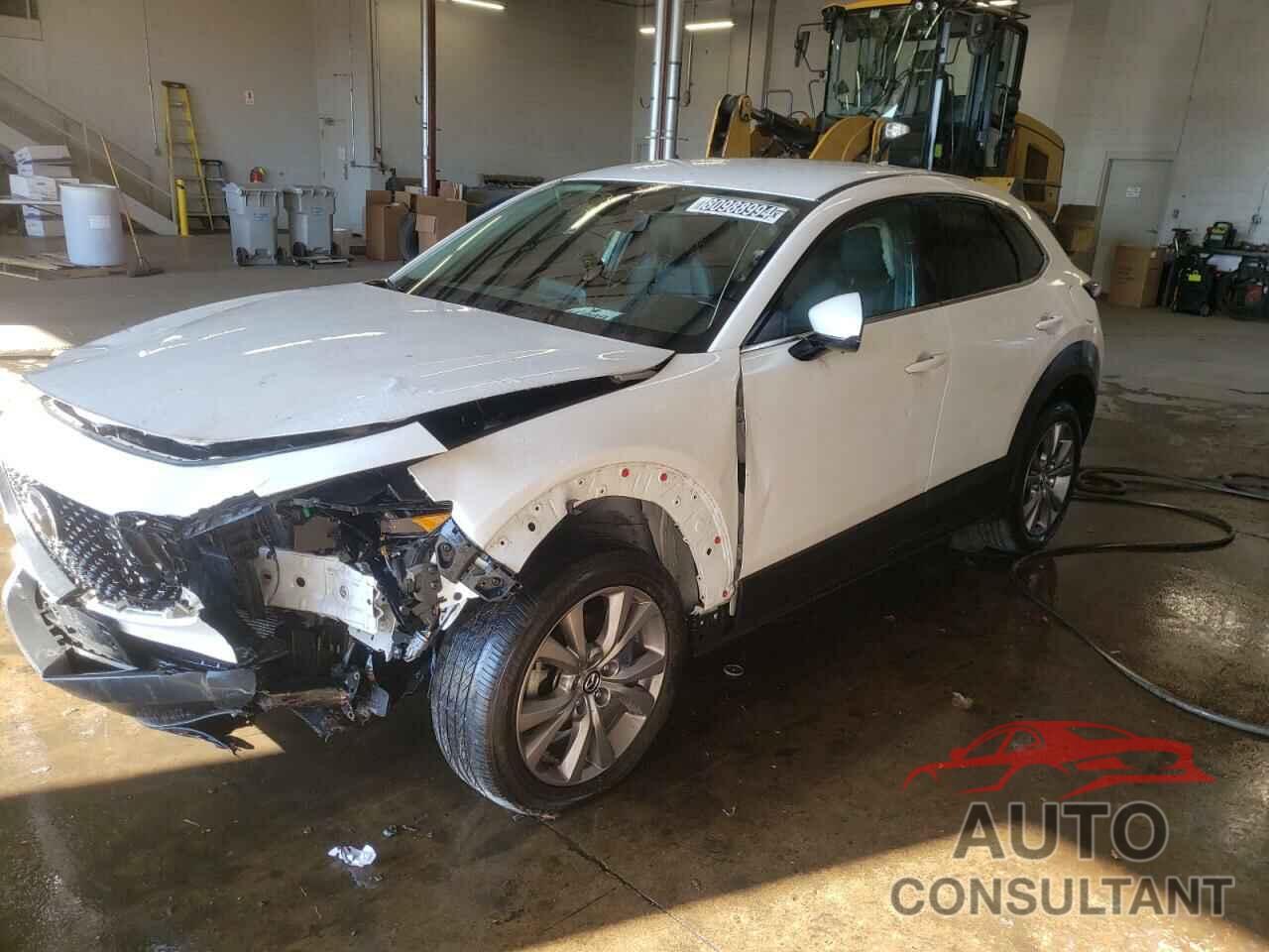 MAZDA CX30 2020 - 3MVDMBDL6LM135604