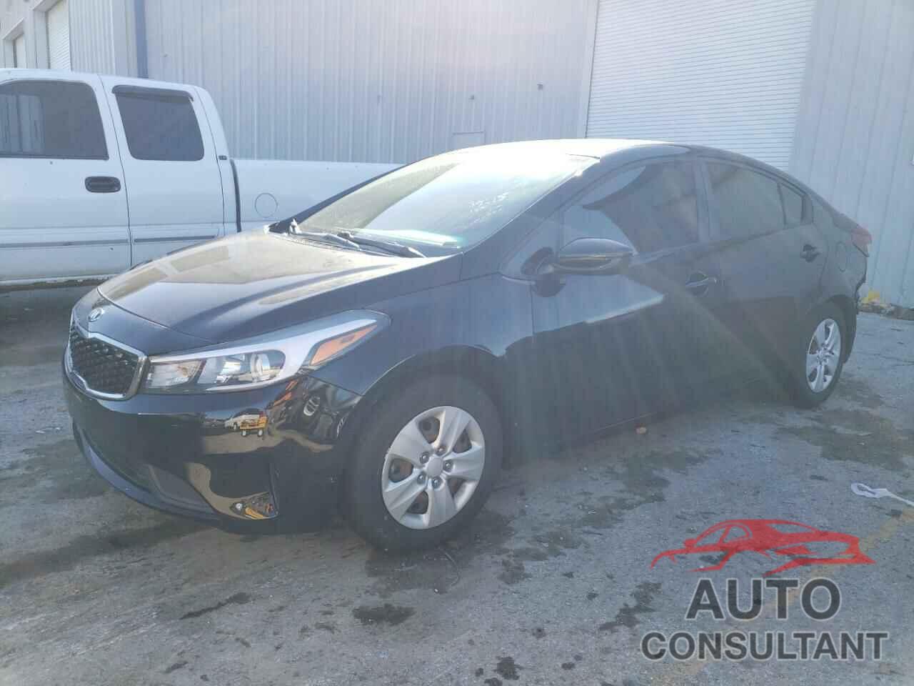 KIA FORTE 2017 - 3KPFK4A73HE156348