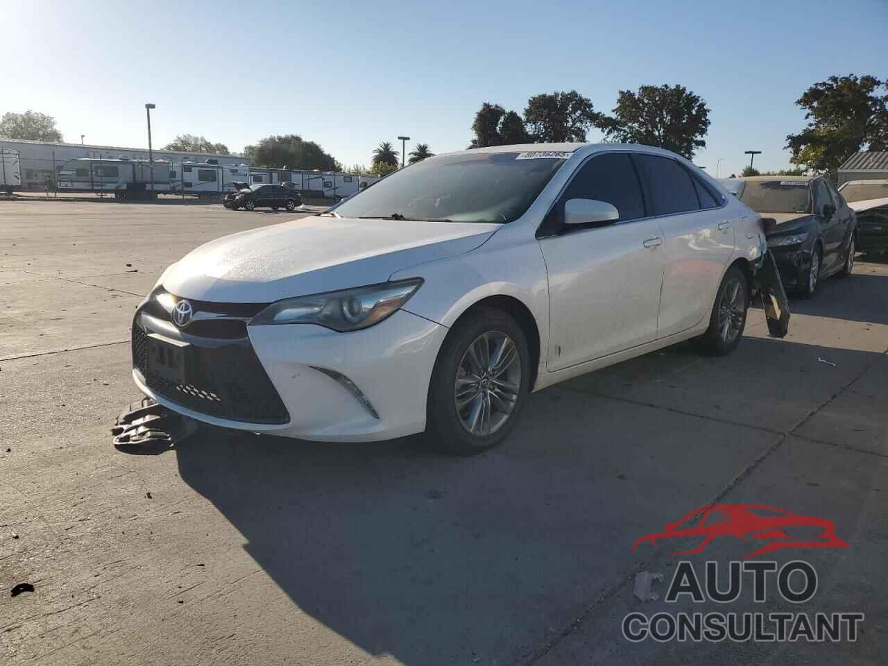 TOYOTA CAMRY 2016 - 4T1BF1FK0GU195571