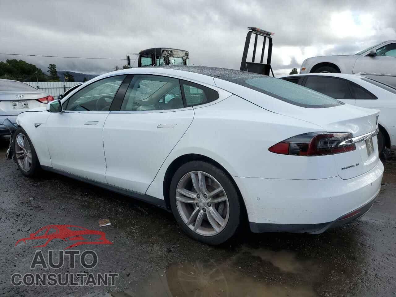 TESLA MODEL S 2016 - 5YJSA1E14GF128590