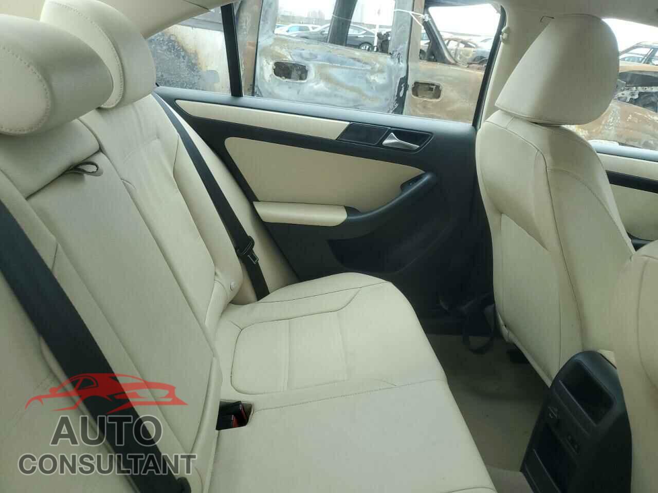 VOLKSWAGEN JETTA 2012 - 3VWDP7AJ2CM320710