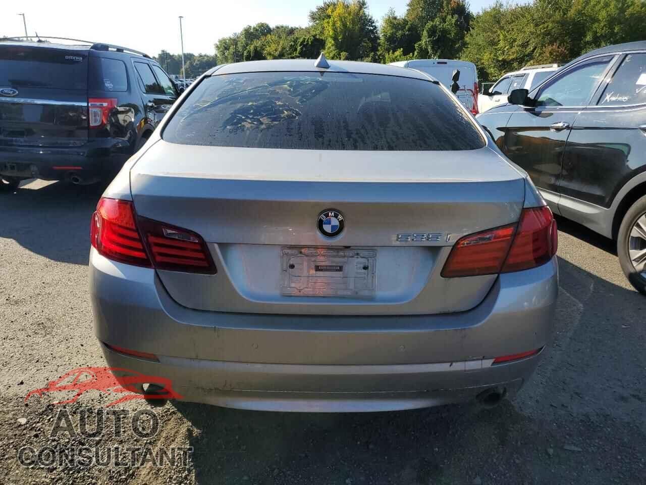 BMW 5 SERIES 2012 - WBAFU7C55CDU60974