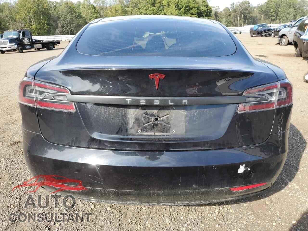 TESLA MODEL S 2017 - 5YJSA1E43HF179672