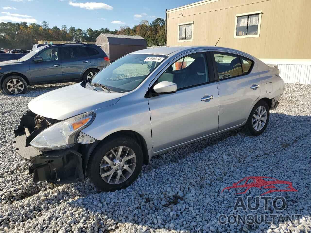 NISSAN VERSA 2018 - 3N1CN7AP3JL869430