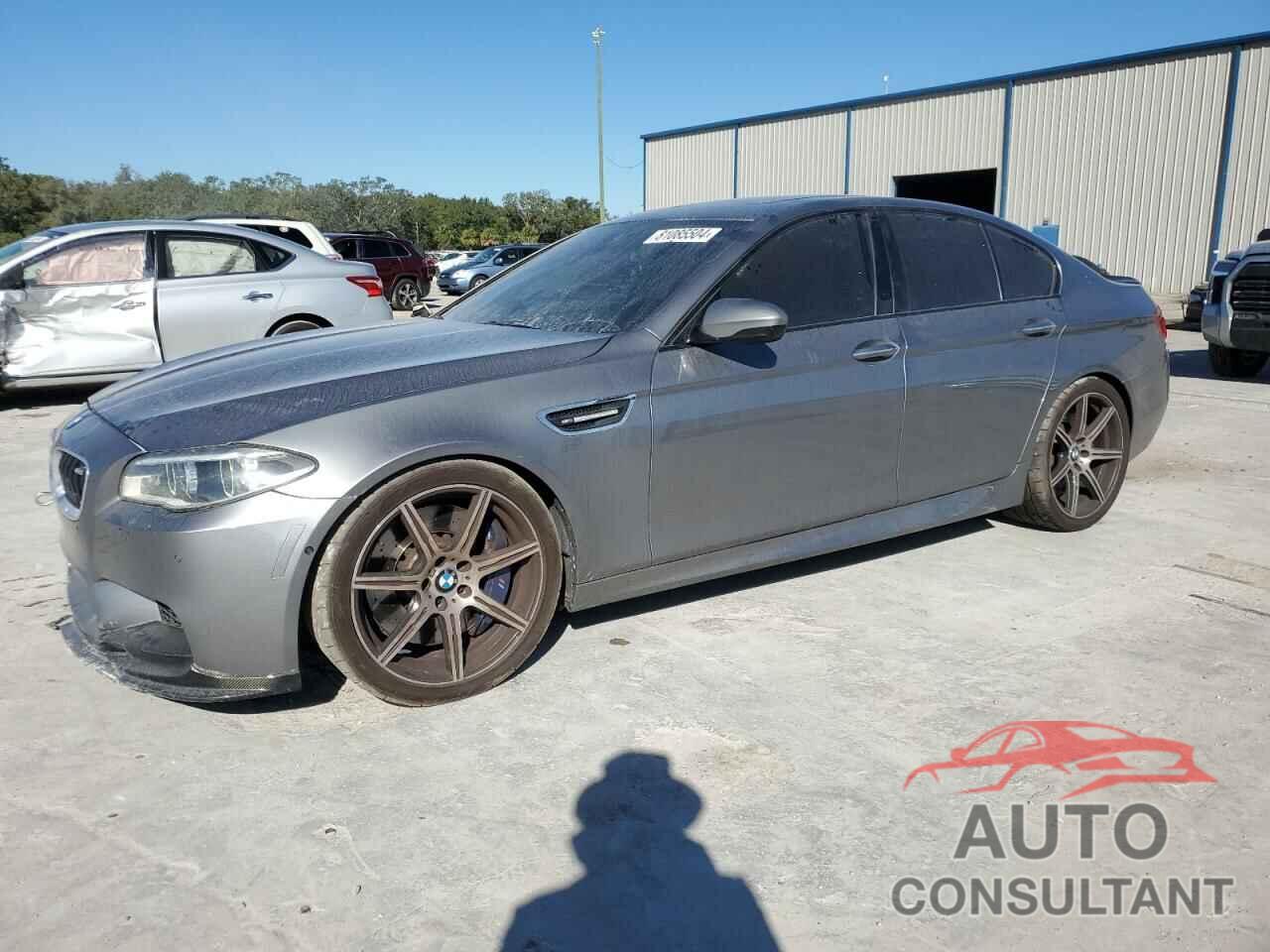 BMW M5 2014 - WBSFV9C52ED097797