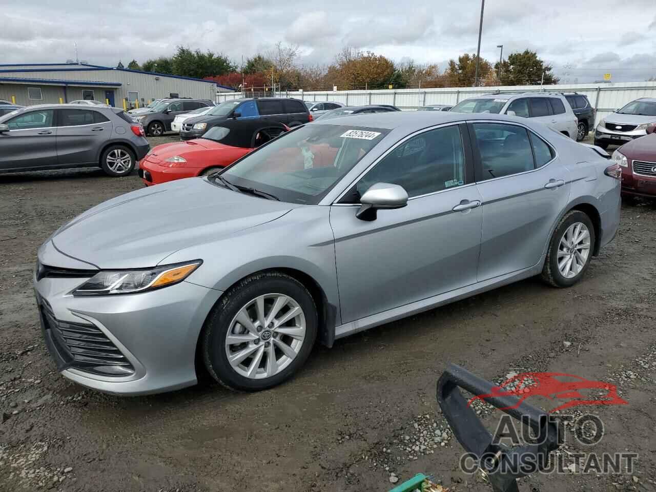 TOYOTA CAMRY 2023 - 4T1C11AKXPU168274