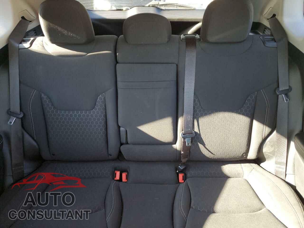 JEEP COMPASS 2019 - 3C4NJDAB5KT734598