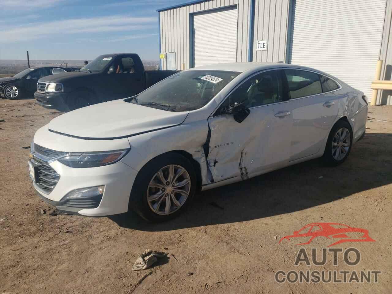 CHEVROLET MALIBU 2022 - 1G1ZD5ST8NF153402