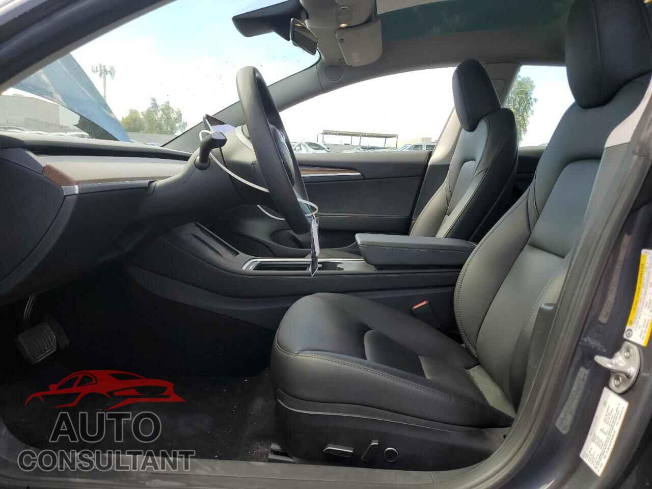 TESLA MODEL 3 2023 - 5YJ3E1EA3PF495103