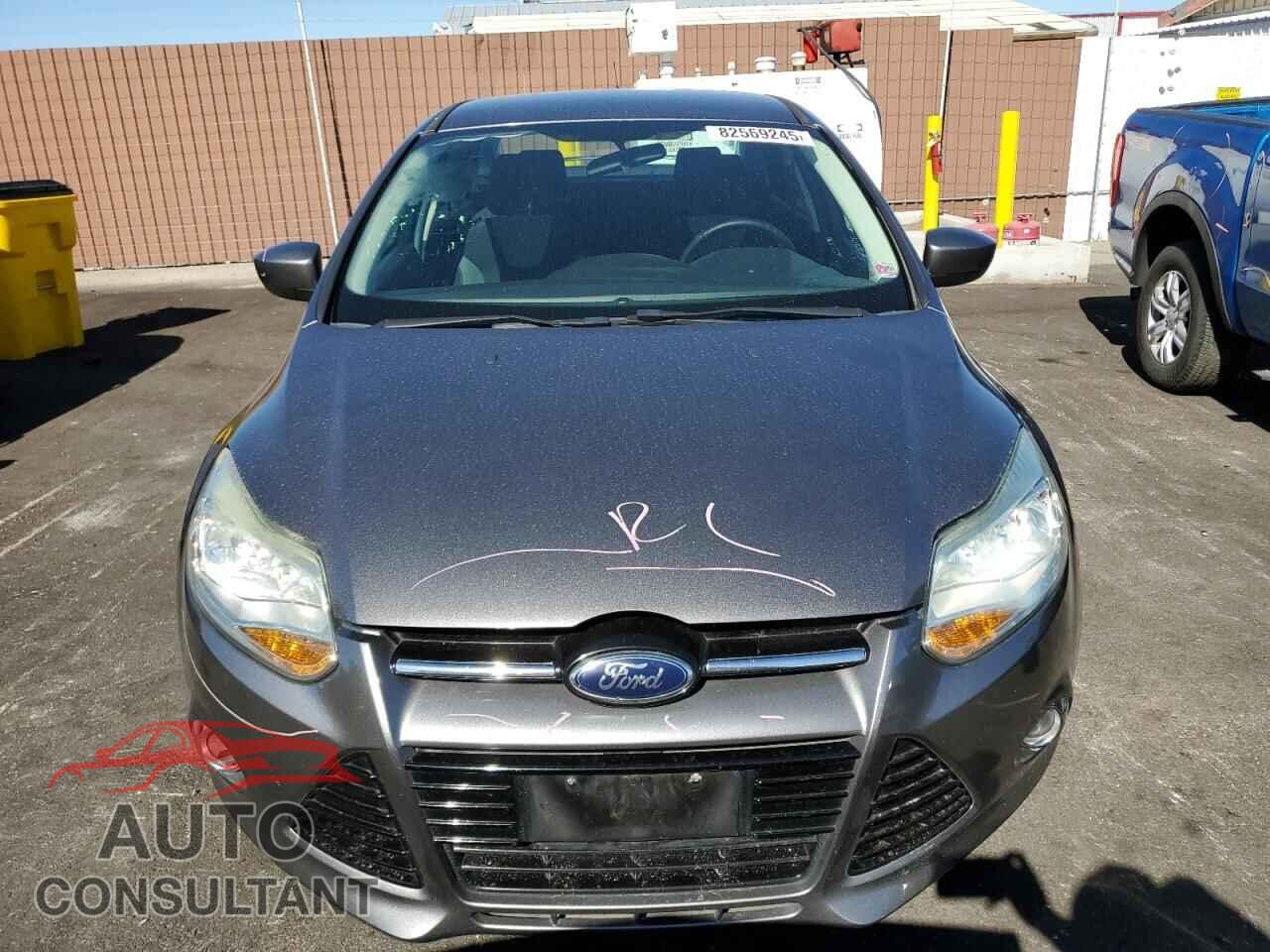 FORD FOCUS 2012 - 1FAHP3F22CL400577