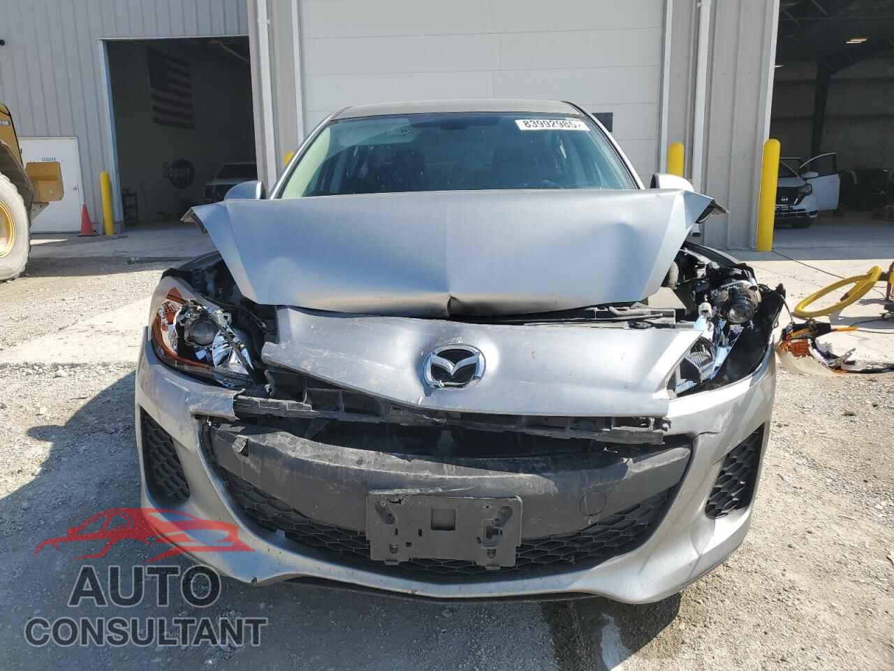MAZDA 3 2013 - JM1BL1U77D1760357