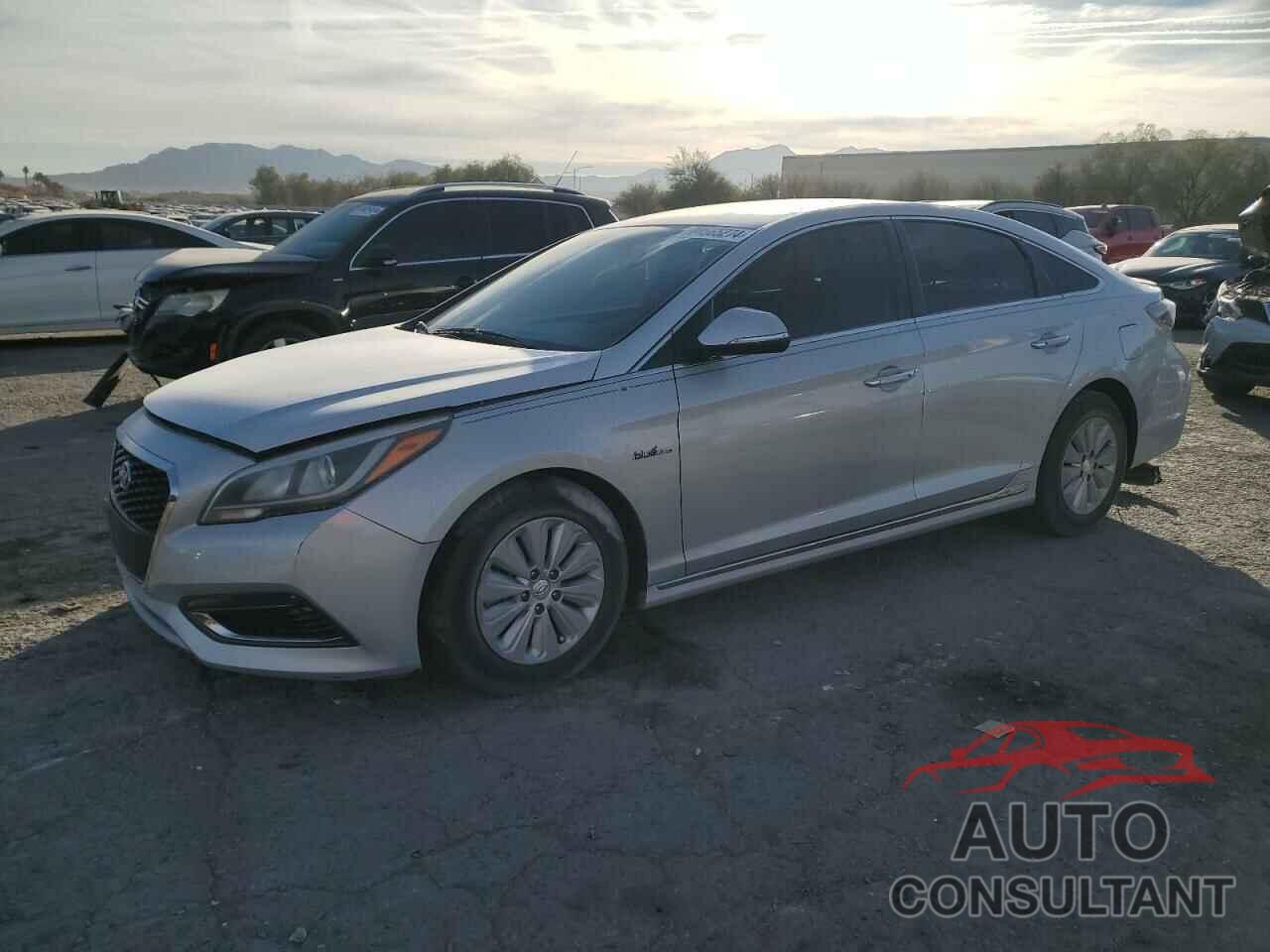 HYUNDAI SONATA 2017 - KMHE24L13HA044443