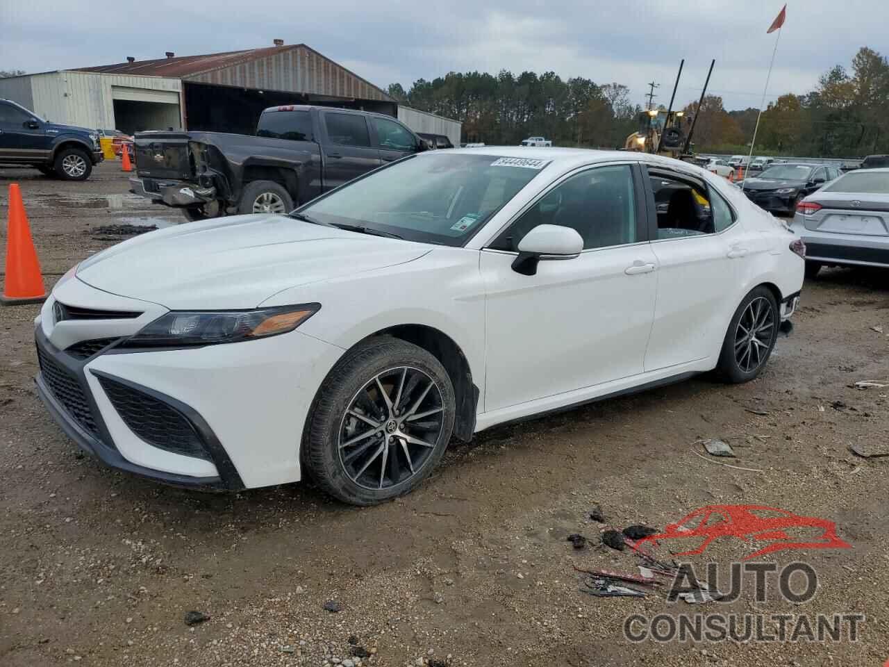 TOYOTA CAMRY 2023 - 4T1T11AKXPU831777