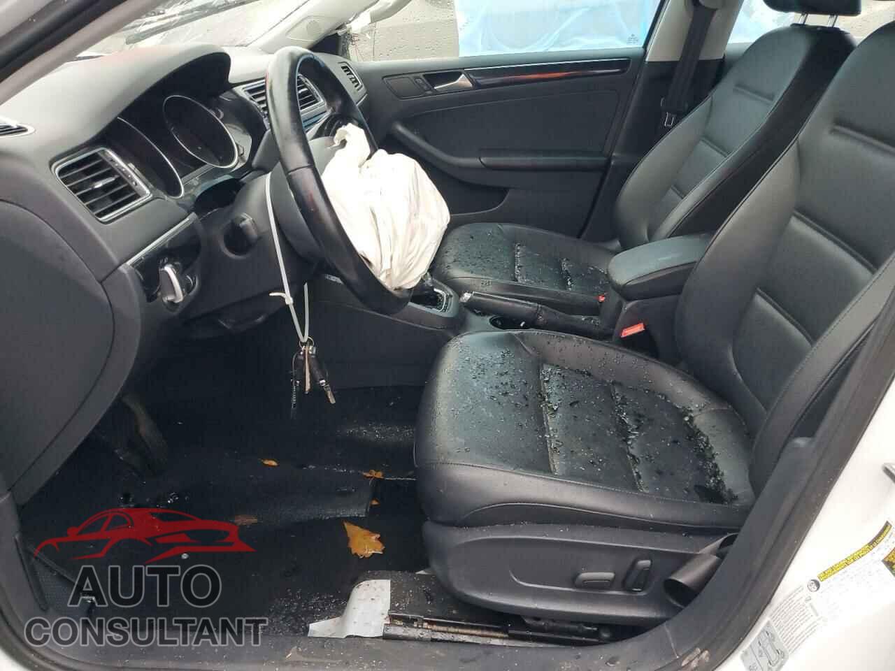 VOLKSWAGEN JETTA 2017 - 3VWL17AJXHM374597