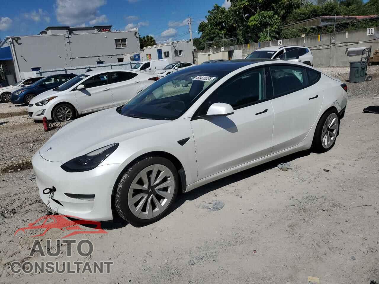 TESLA MODEL 3 2021 - 5YJ3E1EA5MF978409