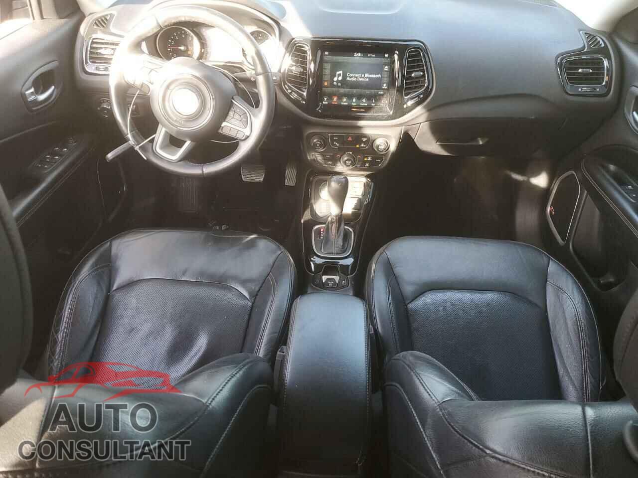 JEEP COMPASS 2017 - 3C4NJDCB5HT681715