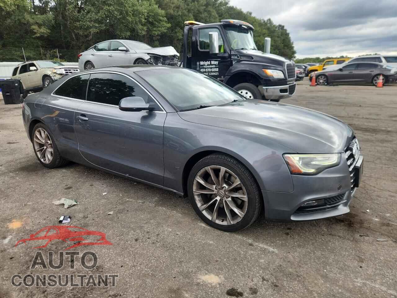 AUDI A5 2013 - WAUCFAFR0DA076273