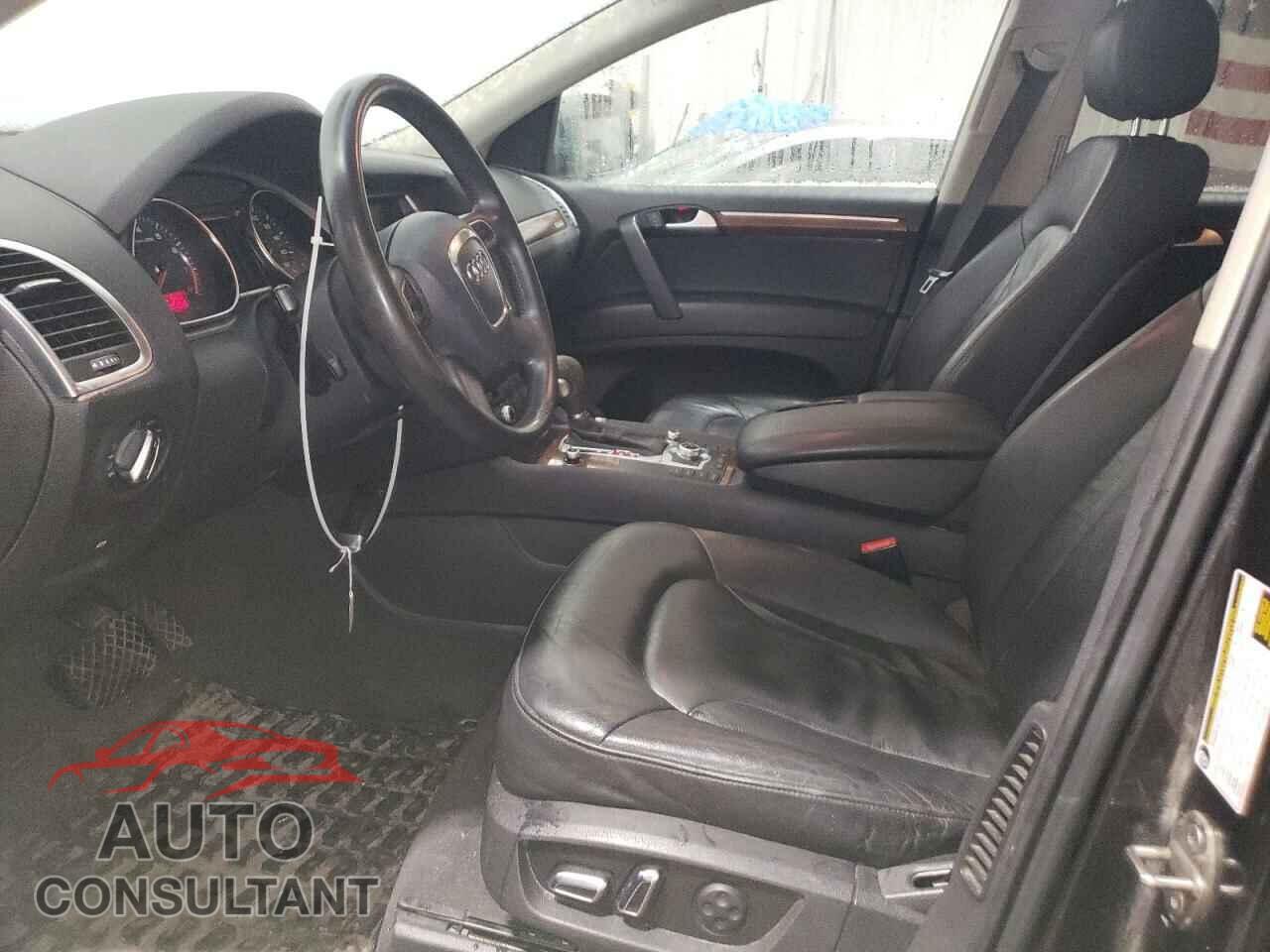 AUDI Q7 2010 - WA1LYAFE8AD007779