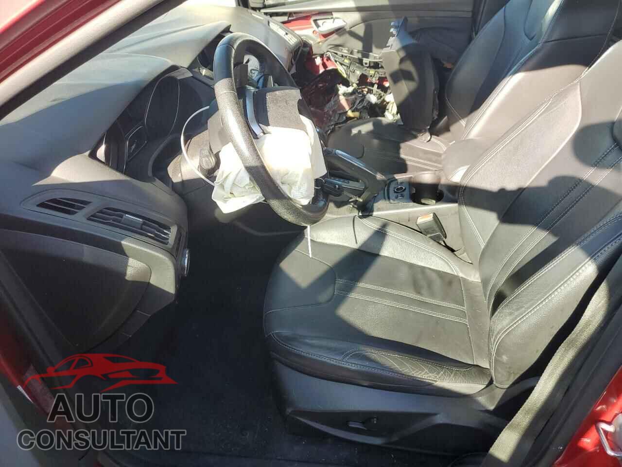 FORD FOCUS 2012 - 1FAHP3M27CL209692