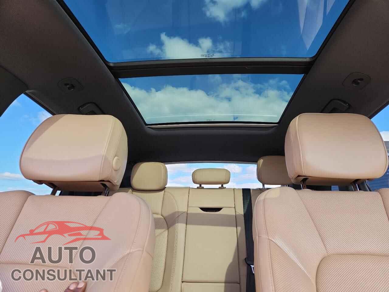 PORSCHE MACAN 2021 - WP1AA2A54MLB00970
