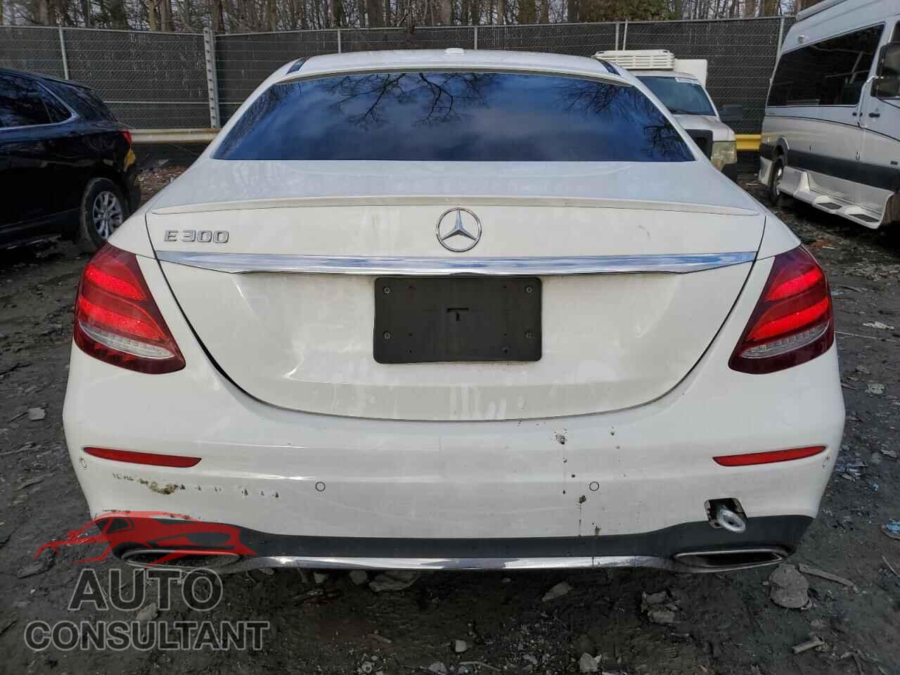 MERCEDES-BENZ E-CLASS 2017 - WDDZF4JB5HA042270