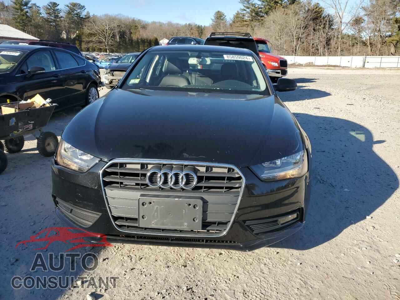 AUDI A4 2013 - WAUBFAFL2DN043436