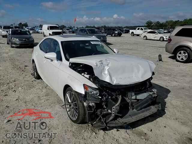 LEXUS IS 2015 - JTHBF1D28F5057601