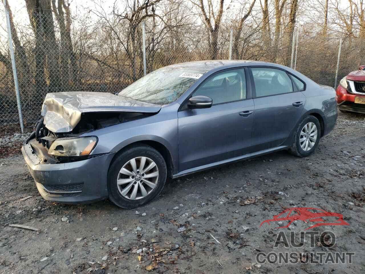 VOLKSWAGEN PASSAT 2013 - 1VWAH7A33DC126403