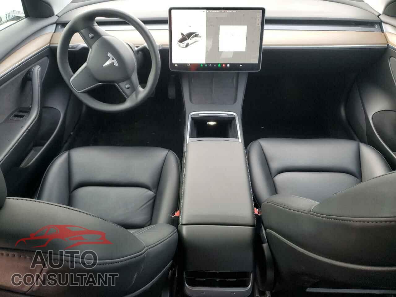 TESLA MODEL 3 2021 - 5YJ3E1EB8MF046827