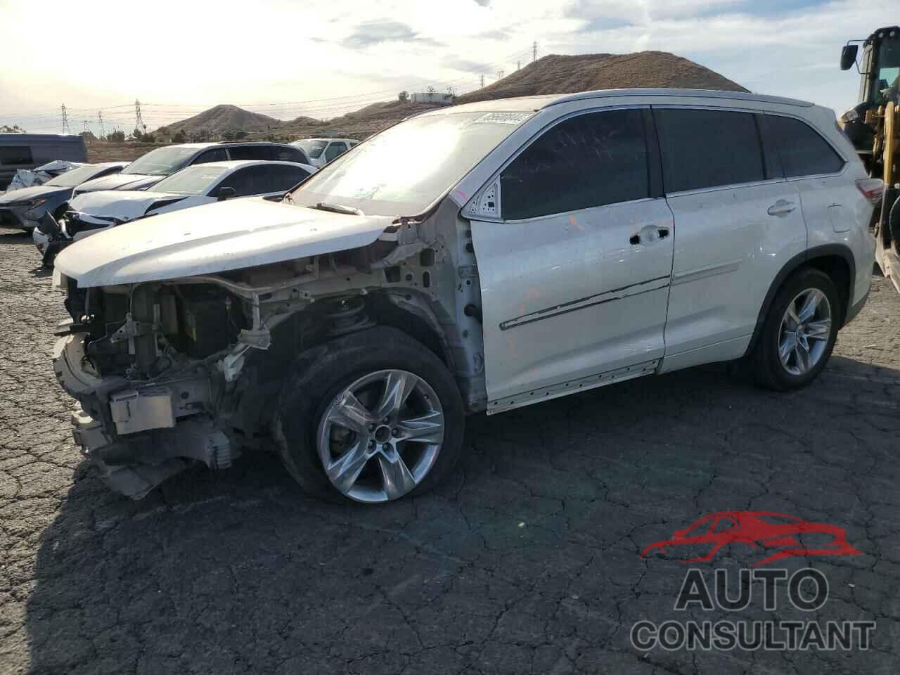 TOYOTA HIGHLANDER 2015 - 5TDYKRFH4FS114376