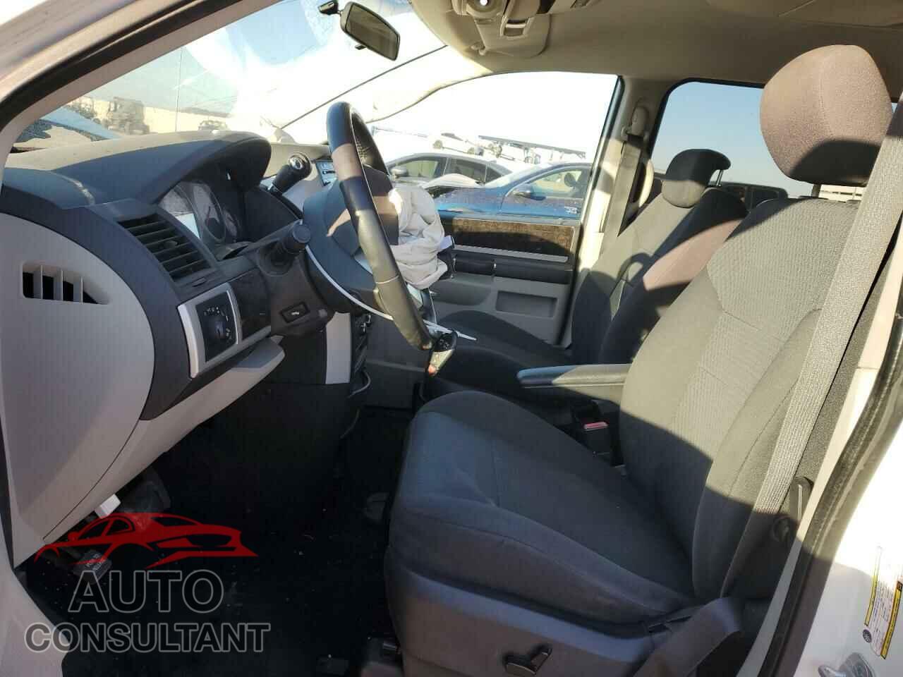 DODGE CARAVAN 2010 - 2D4RN5D18AR191086
