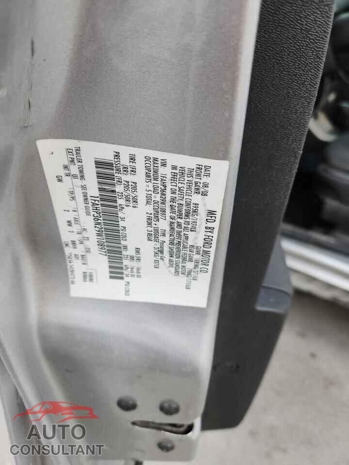 FORD FOCUS 2009 - 1FAHP36N29W108977