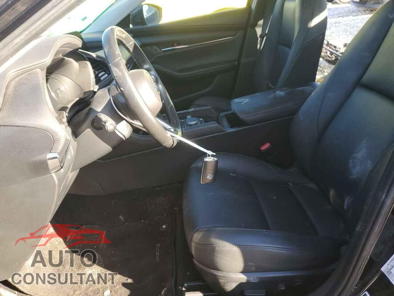 MAZDA 3 2023 - 3MZBPACM1PM353425