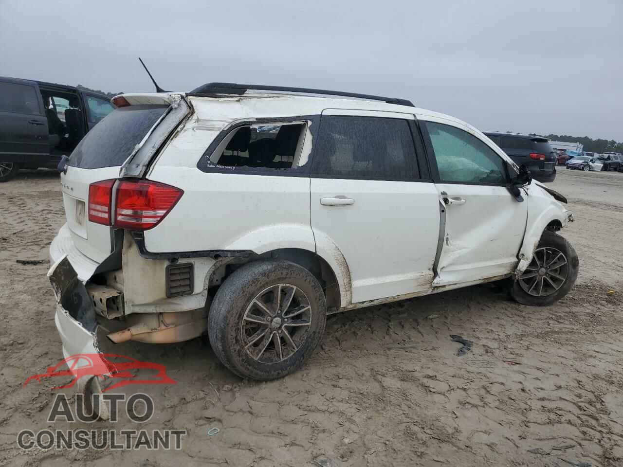 DODGE JOURNEY 2017 - 3C4PDCAB4HT607828