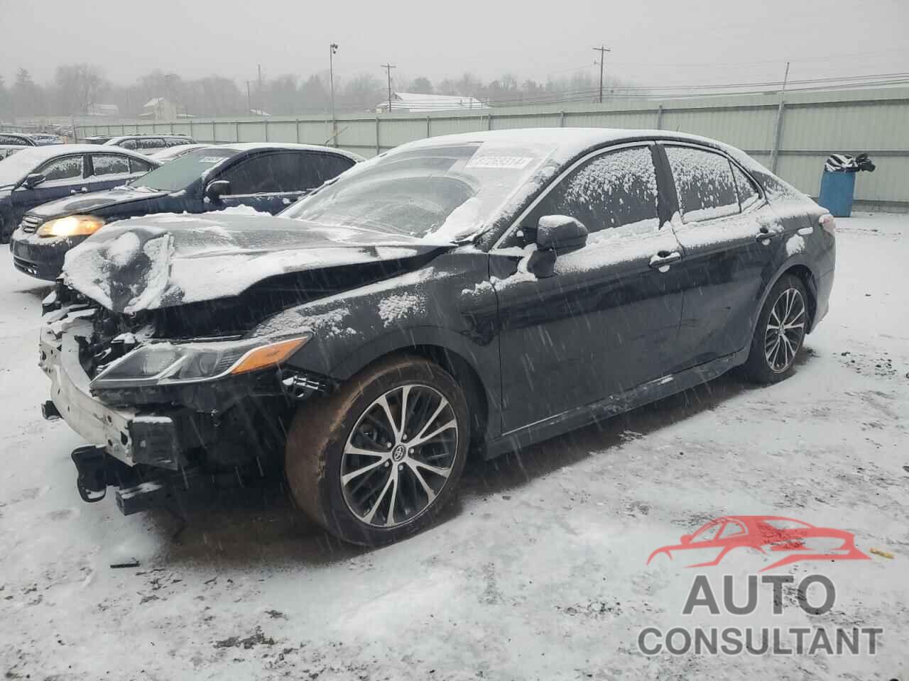 TOYOTA CAMRY 2018 - 4T1B11HK5JU091337
