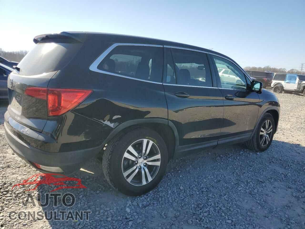 HONDA PILOT 2016 - 5FNYF5H57GB016223