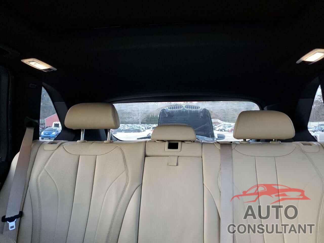 BMW X5 2018 - 5UXKR0C5XJ0Y02738
