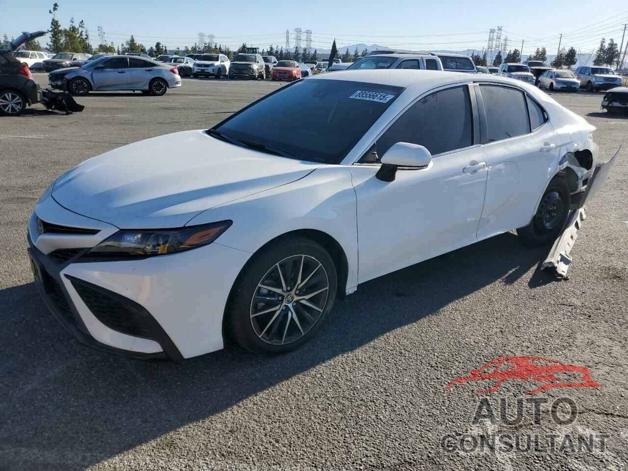 TOYOTA CAMRY 2023 - 4T1G11AK1PU815131