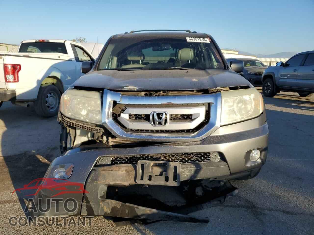 HONDA PILOT 2011 - 5FNYF3H72BB008965